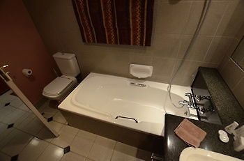 Norscot Manor Guest Lodge Sandton Luaran gambar